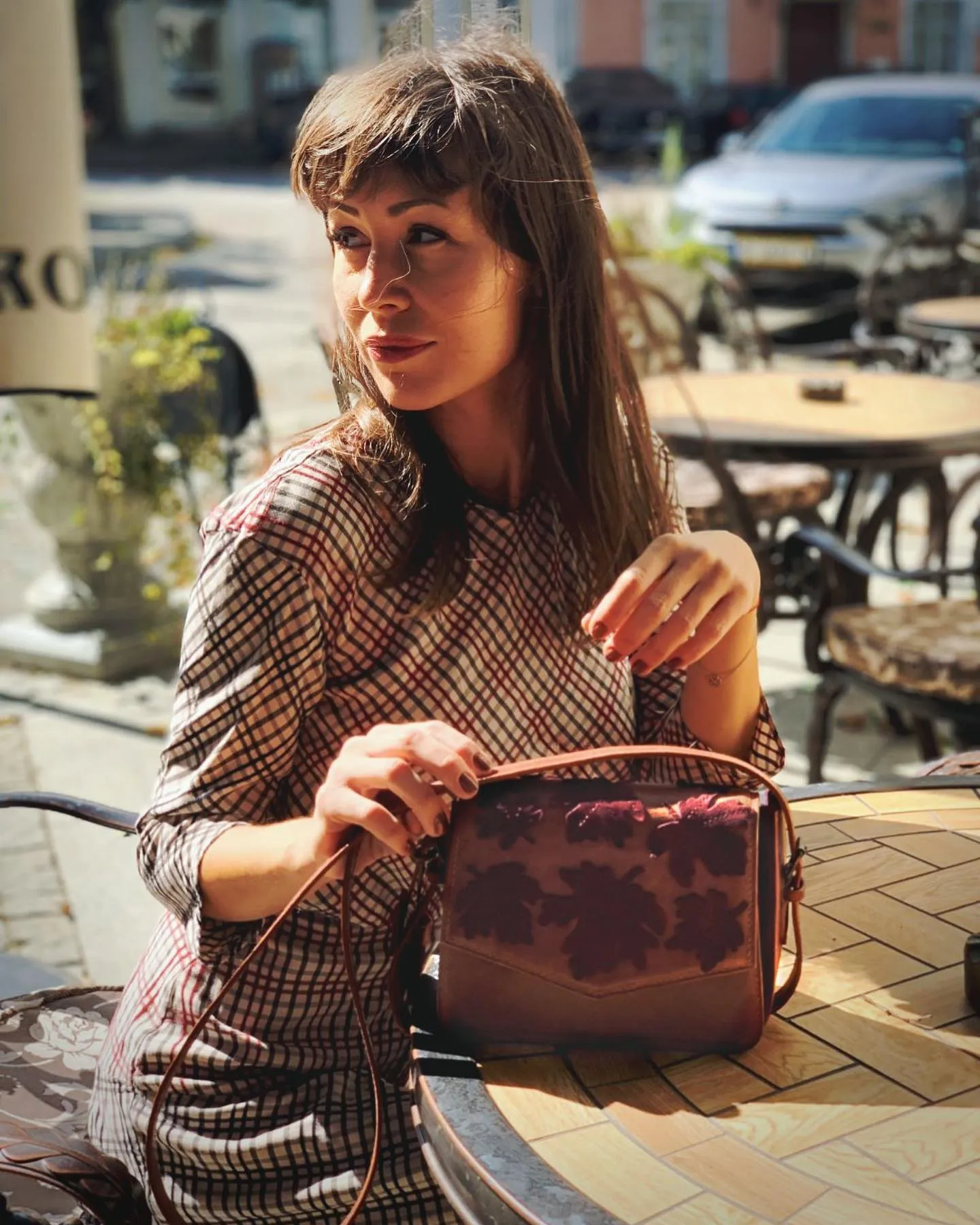 Maria Loquen working on leather craft